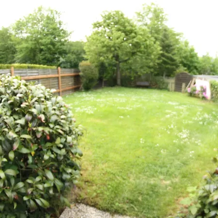 In Mit Eigener Terrasse, Cleaning Included Apartment *